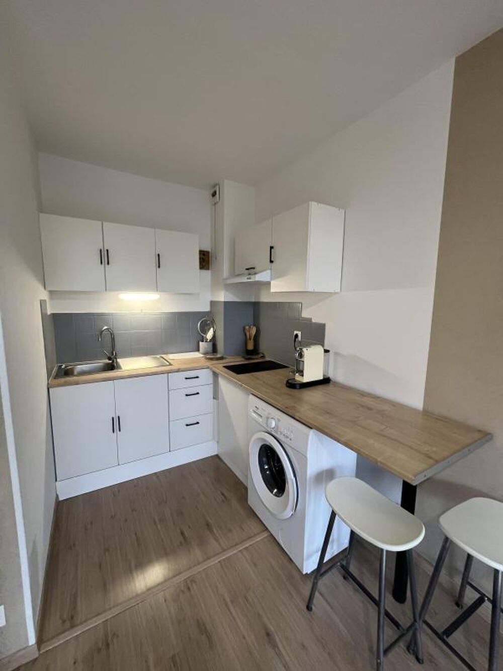 LOCATION APPARTEMENT T1BIS MEUBLE RODEZ SANS FRAIS D'AGENCE