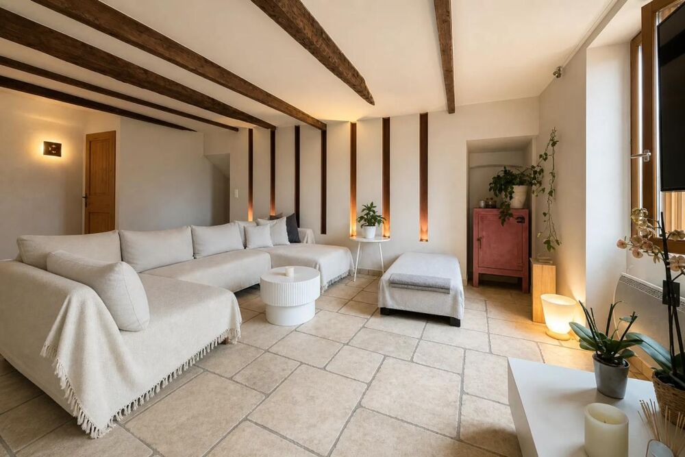 Maison rénovée 5 pièces 110 m² au calme, Peille