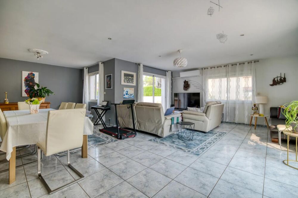 Vente Maison 31170 - TOURNEFEUILLE – QUARTIER LE PAHIN – MAISON 8 PIÈCES - 190 m² environ – 5 CHAMBRES - TERRAIN CLOS 950 m² environ - Tournefeuille