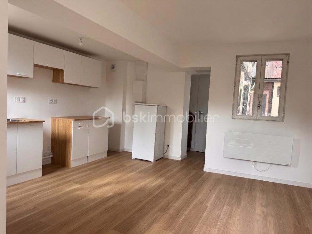 Vente Maison Charmante maison de ville de 39 m² avec jardin privatif de 55 m² Conches en ouche