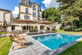  Maison à vendre 11 pièces 406 m²