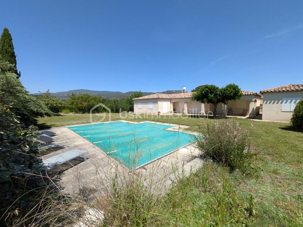 Villa 4 faces de plain-pied - 4 chambres - Terrain avec Piscine - Garage indépendant - Vue sur le Canigou