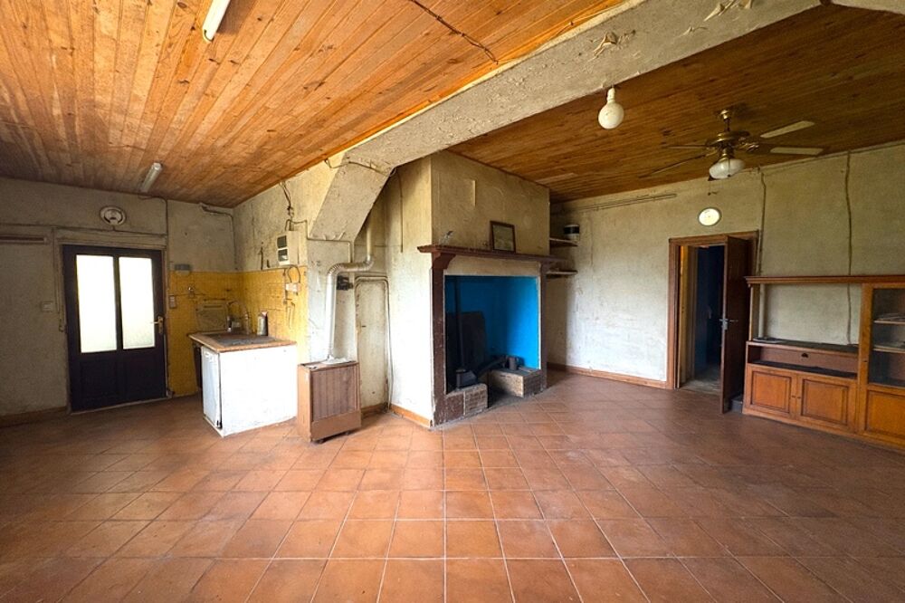 Maison à rénover à vendre 5 pièces LAUJUZAN (32)