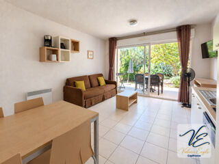 Vente Appartement AZILLE – CHÂTEAU DE JOUARRES – APPARTEMENT MEUBLÉ EN REZ-DE-CHAUSSÉE AVEC TERRASSE ET PISCINE Homps