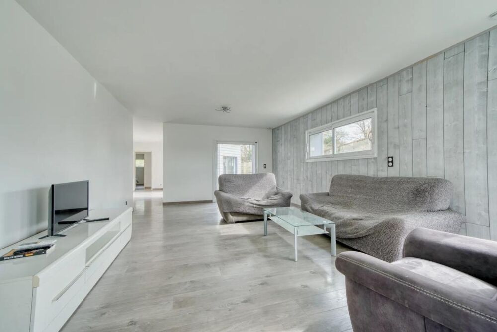 Vente Maison Maison plain-pied 140 m² avec grand jardin Les touches de perigny