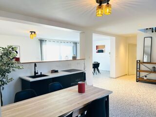  Maison  vendre 7 pices 161 m