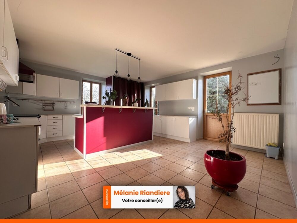 Vente Maison Maison de caract�re 207 m�, 4 chambres Durtal