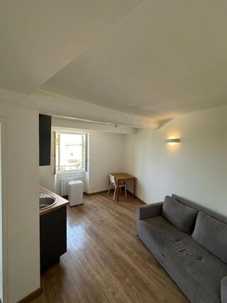  Appartement à louer 2 pièces 29 m²