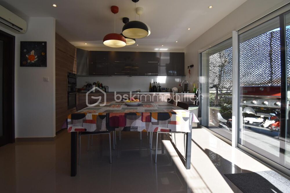 � vendre  Maison La Ciotat (13600)