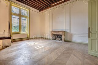  Propri�t�/ch�teau � vendre 15 + pi�ces 1174 m�