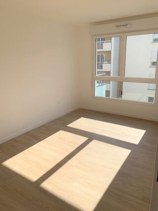  Appartement à louer 3 pièces 58 m²