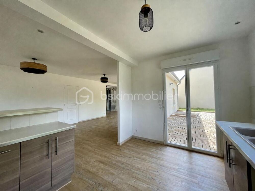 Vente Maison ? Maison familiale – vie de plain-pied et beaux volumes Esvres