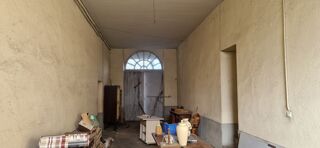  Immeuble à vendre 14 pièces 352 m²