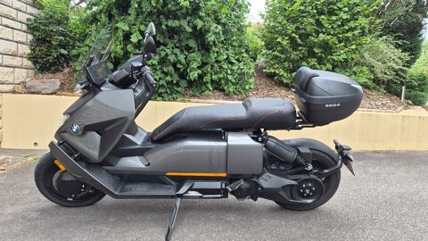 Scooter PEUGEOT 2022 occasion Bertrichamps 54120
