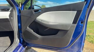 Clio 1.6 E-Tech 140 Hybrid EDC6 Intens 2022 occasion 37000 Tours