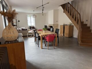  Maison � vendre 7 pi�ces 195 m�