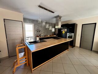  Maison  vendre 5 pices 127 m