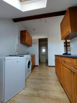  Appartement à louer 2 pièces 32 m²