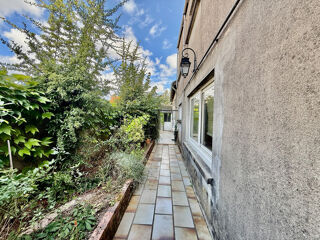  Maison � vendre 10 pi�ces 209 m�