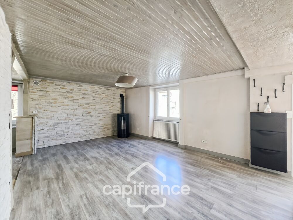BEAUFORT - Maison de village à vendre 6 pièces (39) - 3 chambres - parking à proximité