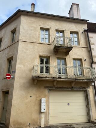  Immeuble à vendre 8 pièces 180 m²
