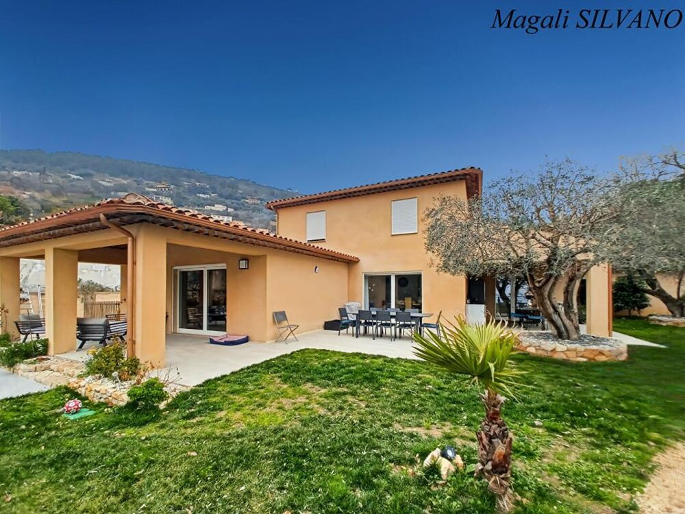 � vendre  Villa Sp�rac�des (06530)