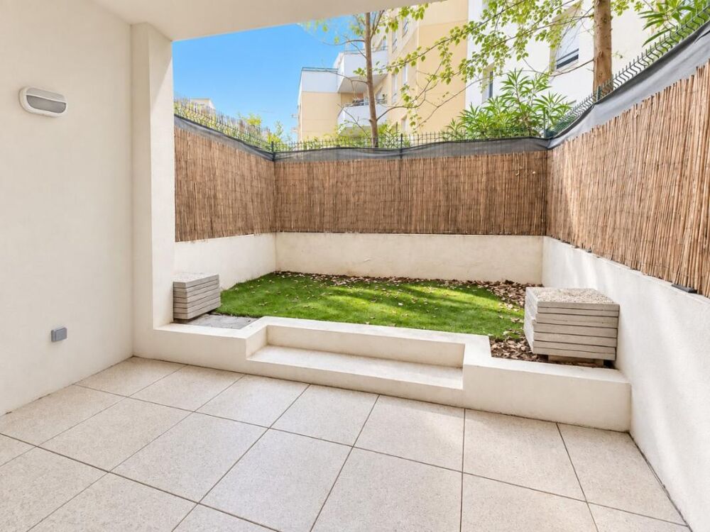 Location Appartement T2 avec terrasse et parking à LA SEYNE SUR MER La seyne sur mer