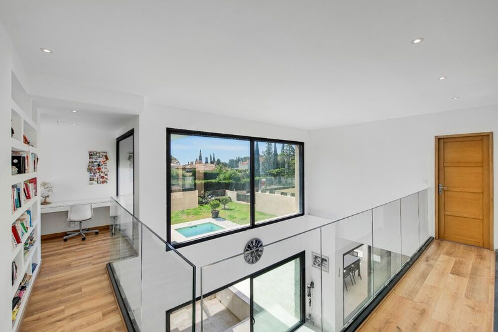 à vendre  Maison Saint-Raphaël (83700)
