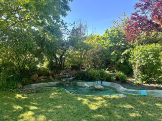  Propri�t�/ch�teau � vendre 11 pi�ces 328 m�