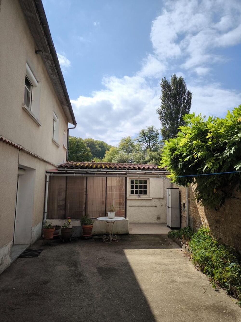 Vente Maison Maison à vendre 6 pièces MONTIGNAC CHARENTE (16) Montignac charente