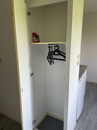  Appartement à louer 1 pièce 27 m²