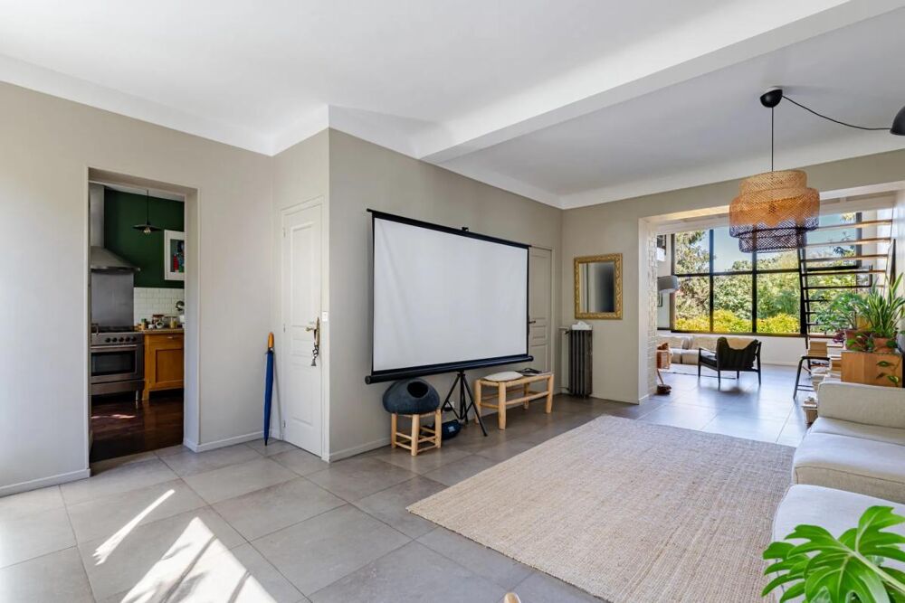 Vente Maison VILLENEUVE-LE-ROI – MAISON FAMILIALE DE CARACTÈRE – 231 M² HABITABLES – 4 CHAMBRES – TERRAIN 698 M² – GARAGE AVEC MEZZANINE Villeneuve le roi