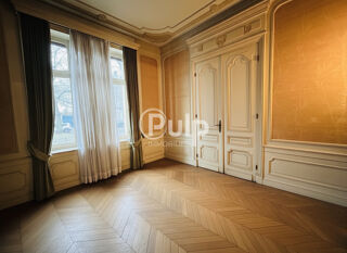  Propri�t�/ch�teau � vendre 8 pi�ces 294 m�