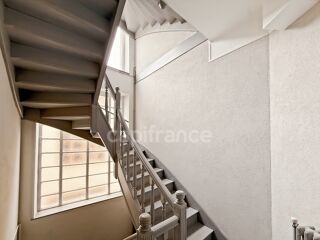  Immeuble � vendre 14 pi�ces 331 m�