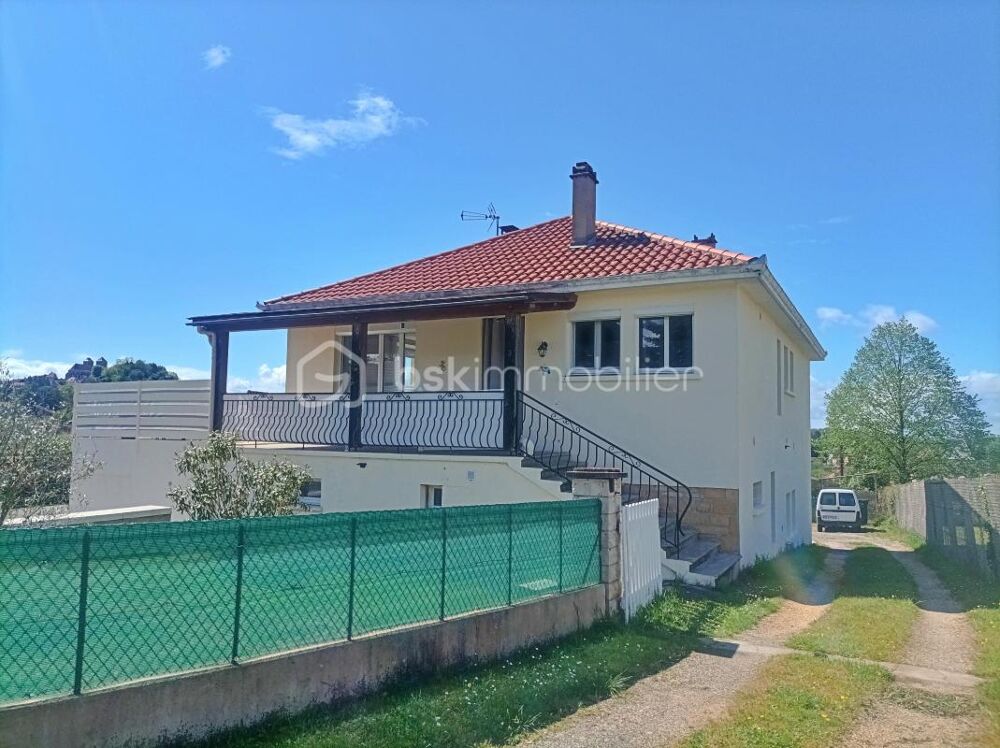 Vente Maison Maison familiale rénovée avec appartement indépendant, grand garage et piscine – À deux pas des commodités Gourdon