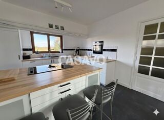  Maison  vendre 7 pices 230 m