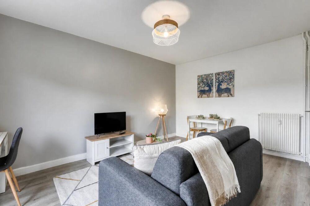 Vente Appartement Ensemble de deux studios meublés de 46 m² – Orléans Orleans