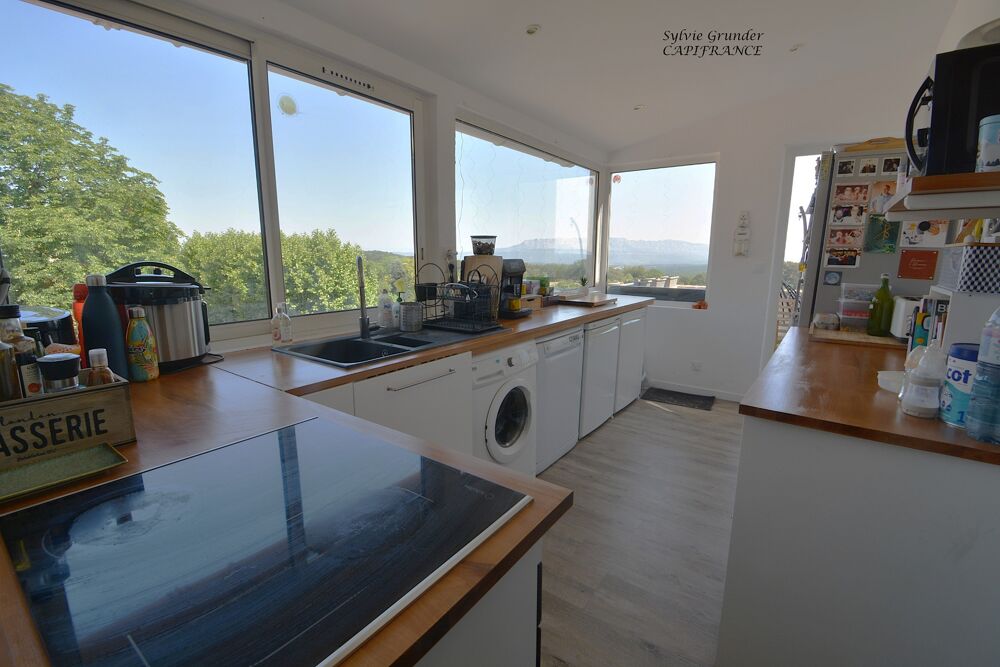 Vente Appartement Appartement à vendre Duplex plein de charme 2 chambres avec grand balcon SAINT SAVOURNIN (13) Saint savournin