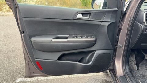 Sportage 1.6 CRDI 115 Design - Entretien constructeur 2019 occasion 18000 Bourges