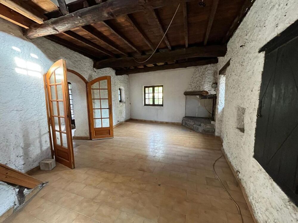 Vente Maison A vendre  Mialet maison de village de 77 m2 avec potentiel de 80 m2 et terrain non constructible non attenant de 930 m2 Mialet