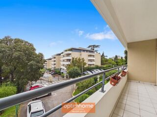 Vente Appartement MARSEILLE 12e – T3 TRAVERSANT, GRAND BALCON SUD ET GARAGE Marseille 12
