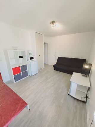  Appartement à louer 1 pièce 23 m²