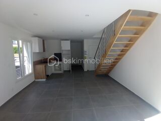  Duplex/triplex  vendre 3 pices 60 m