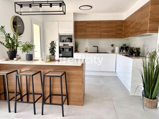  Villa à vendre 5 pièces 150 m²