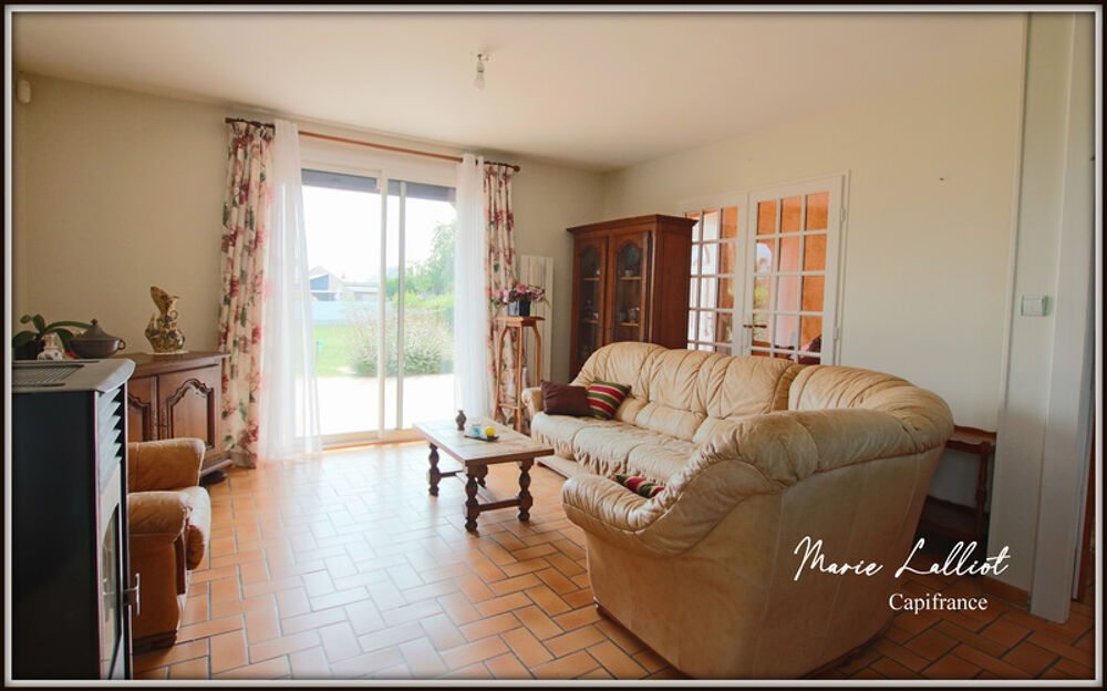 Maison à vendre 6 pièces DADONVILLE (45), sous sol, 4 chambres, vie de plain pied, Terrain clos, commerces de proximité, poêle a