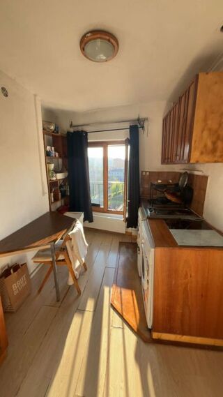  Appartement à louer 1 pièce 25 m²
