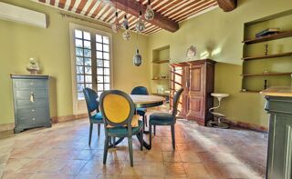  Maison  vendre 8 pices 252 m