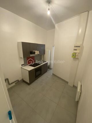  Immeuble � vendre 4 pi�ces 84 m�