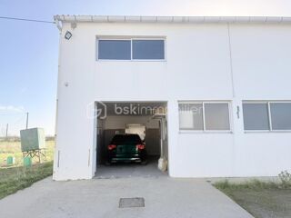  Parking / Garage à vendre 94 m²