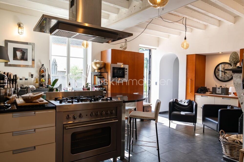 Maison bourgeoise de caractère de 252 m²